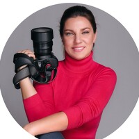 Portrait of a photographer (avatar) MONA ALEKSANE