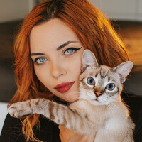 Portrait of a photographer (avatar) Alexandra Czako