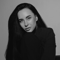Portrait of a photographer (avatar) Iryna Gost