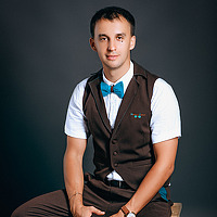 Portrait of a photographer (avatar) Дмитрий (Коновальцев)