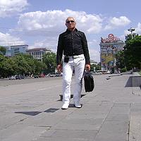 Portrait of a photographer (avatar) Dmitrii Gheorghiu