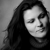 Portrait of a photographer (avatar) Anna Grebennikova (Ann Lorenzoni)