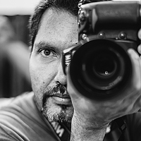 Portrait of a photographer (avatar) Sanjoy Sengupta