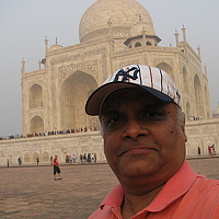 Portrait of a photographer (avatar) Kamalnayan Somaiya