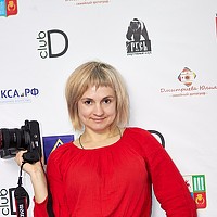 Портрет фотографа (аватар) Юлия