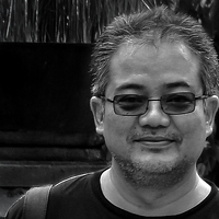Portrait of a photographer (avatar) aris widyawan
