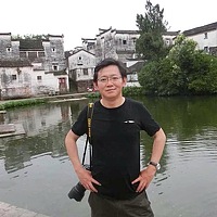 Portrait of a photographer (avatar) 森林王 (senlinwang)