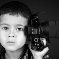 Portrait of a photographer (avatar) le photographe (Y A H I A)