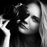Portrait of a photographer (avatar) Leraz