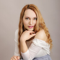 Portrait of a photographer (avatar) Lenka Pileková (Lenka Pilekova)