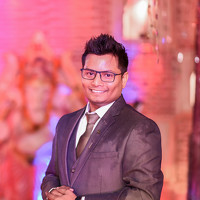 Portrait of a photographer (avatar)  Vrikesh Bhaskar (Vrikesh Bhaskar)